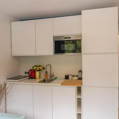 Batorego 18 - Blue - 450m Stacja Metra Pola Mokotowskie, 800m Biblioteka Narodowa, 20m Piekny Park Pola Mokotowskie, 800m Do Sgh - Wifi - Smart Tv - Good Appartamento Varsavia